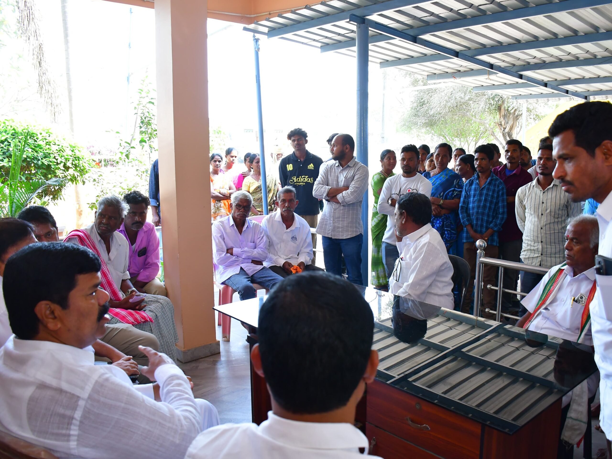 పోడుభూమి సమస్యలపై ఎమ్మెల్యే పాయం సమీక్ష