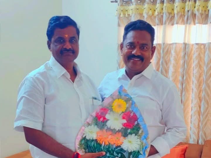 మాజీ ఎమ్మెల్యేతో మాజీ ఎమ్మెల్సీ భేటీ