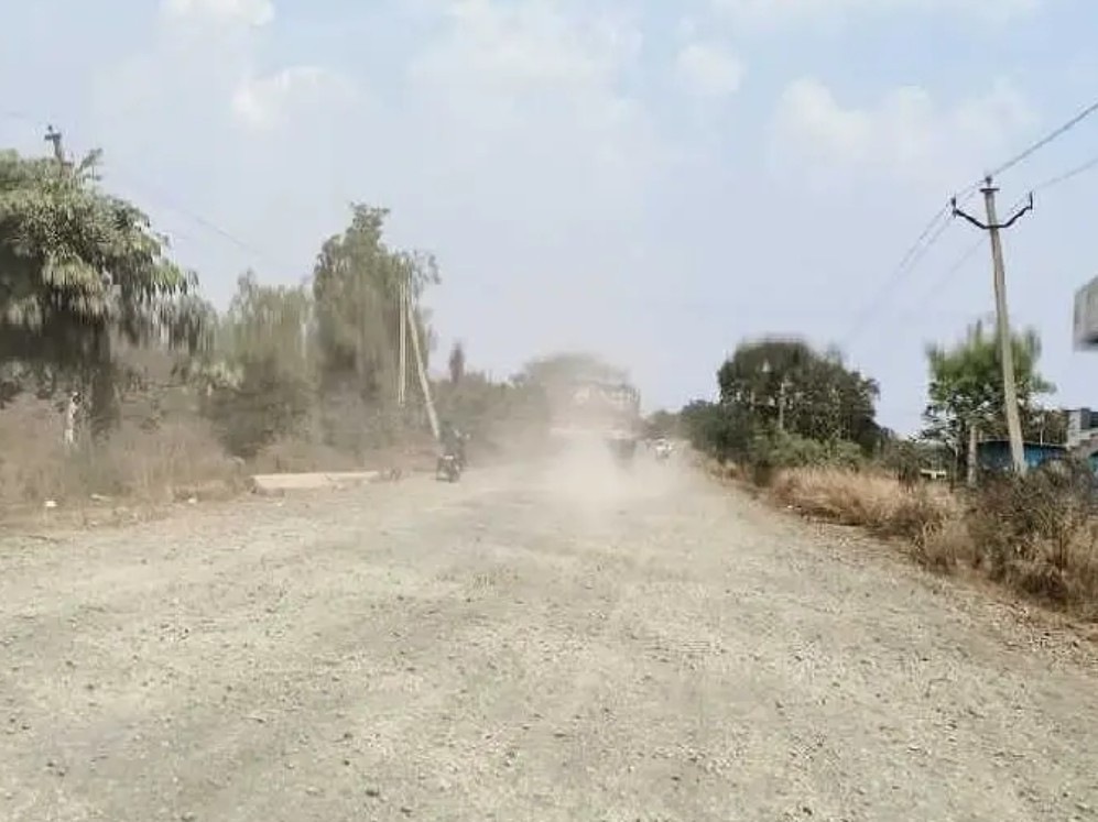 అధ్వానంగా ఏకమామిడి రహదారి