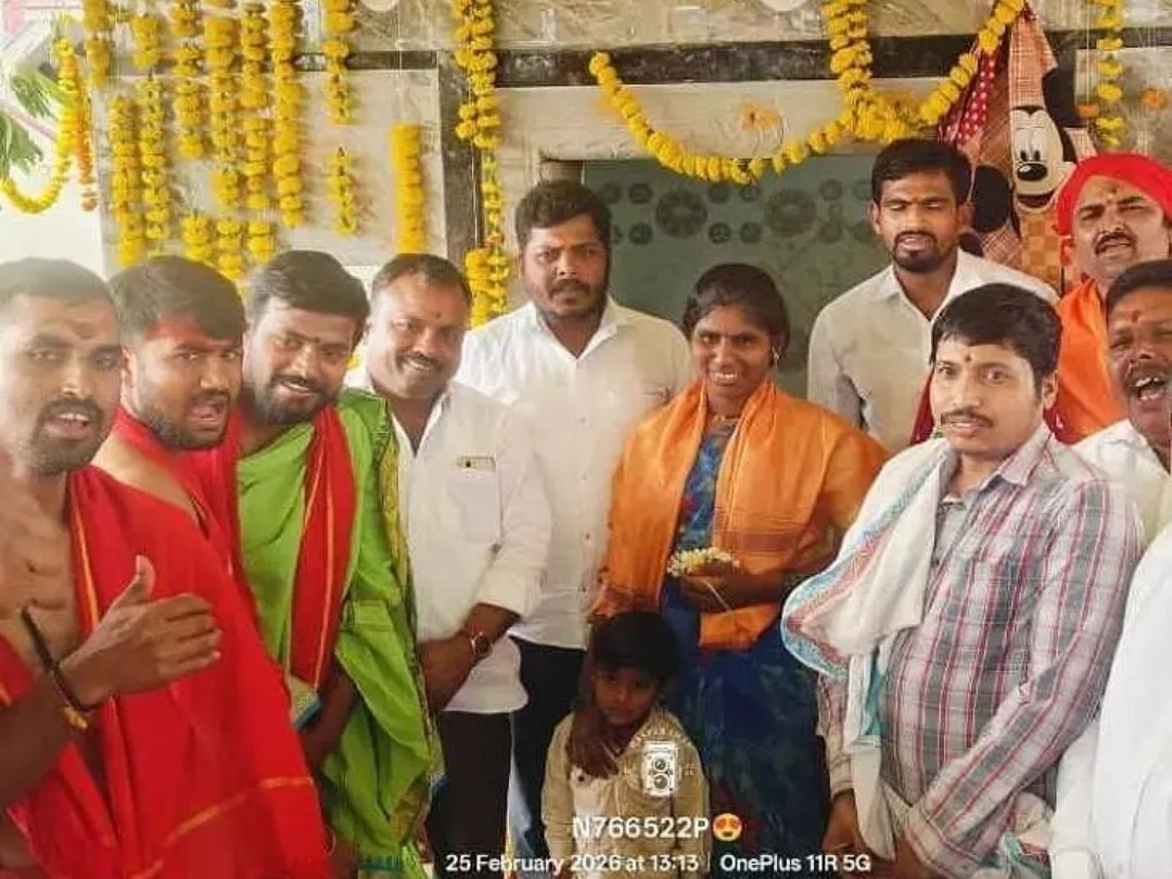 ఘనంగా బంగారు మైసమ్మ విగ్రహ ప్రతిష్ఠాపన