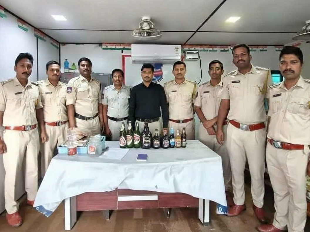 చెక్‌పోస్టులో గోవా మద్యం పట్టివేత