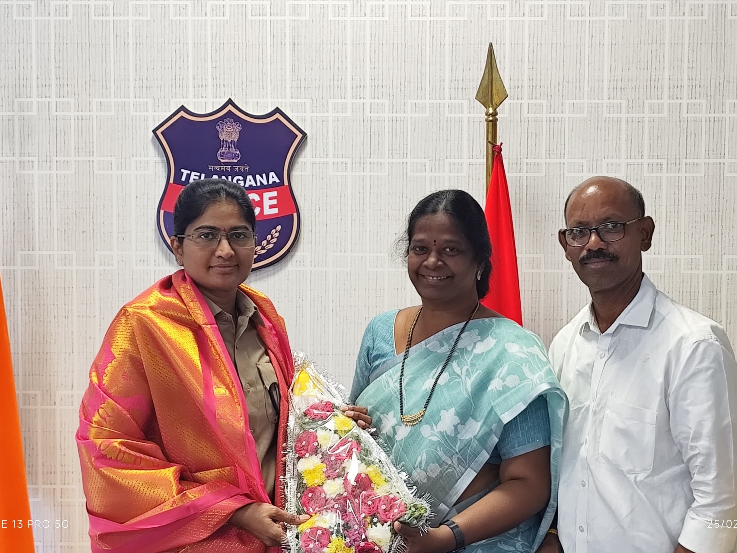 ప్రజల కోసం కలిసికట్టుగా పని చేయాలి: ఎస్పీ