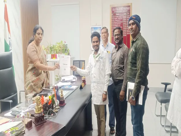 అంబులెన్స్‌ పైలెట్లకు  ‘స్టార్ పైలెట్’ పురస్కారం