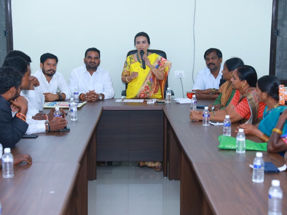 ‘సంక్షేమ పథకాలను ప్రజల్లోకి తీసుకెళ్లండి’