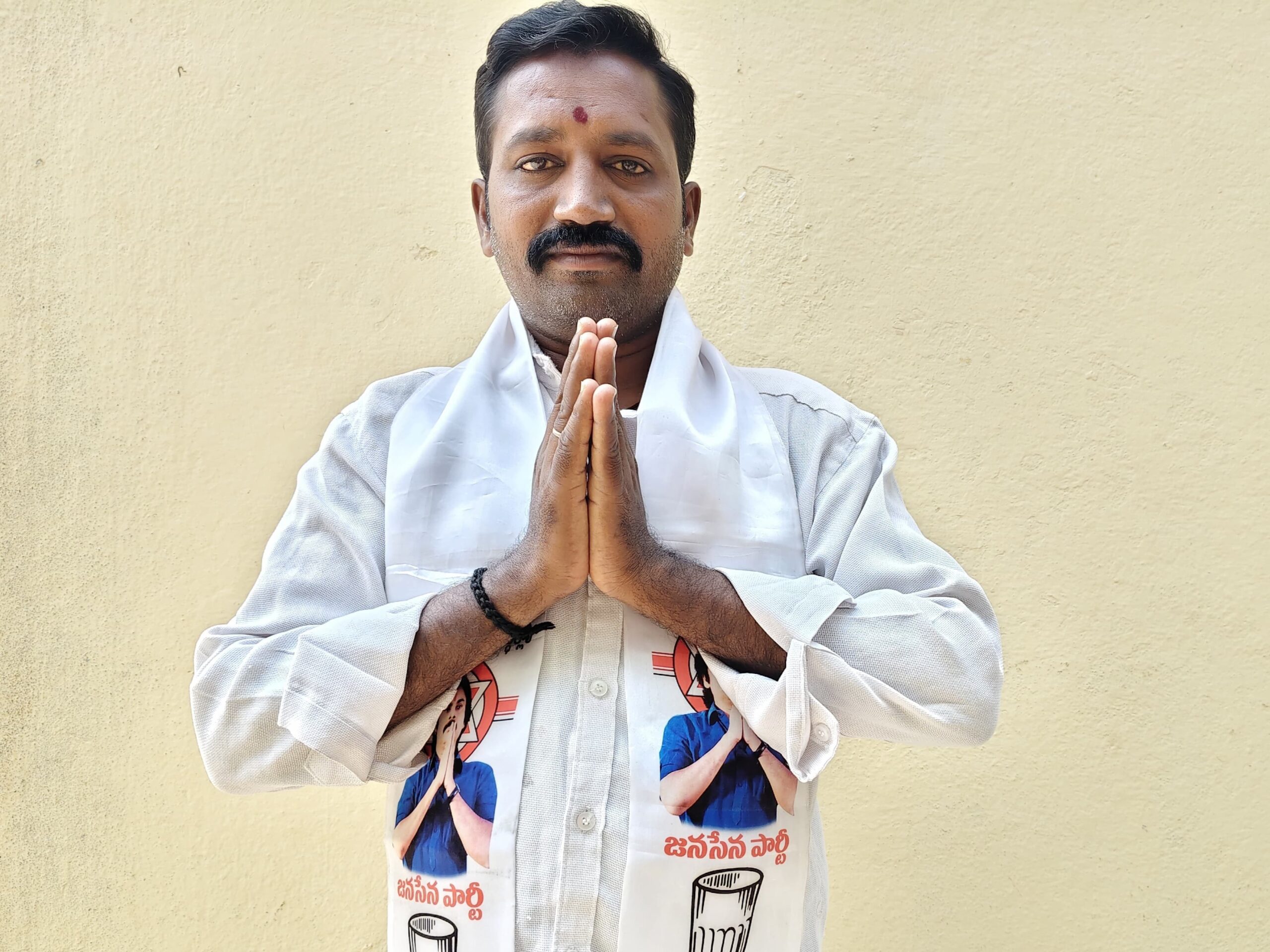 చేనేతను ఆదరించండి: రామయ్య