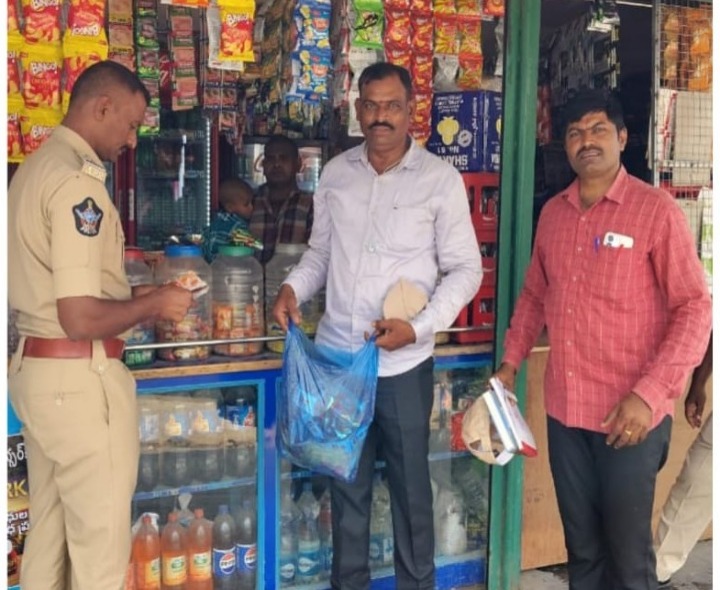 బాపట్లలో ‘ఆపరేషన్ సేఫ్ క్యాంపస్ జోన్’