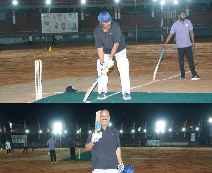 క్రికెట్ ఆడి అలరించిన మంత్రి అచ్చెన్నాయుడు