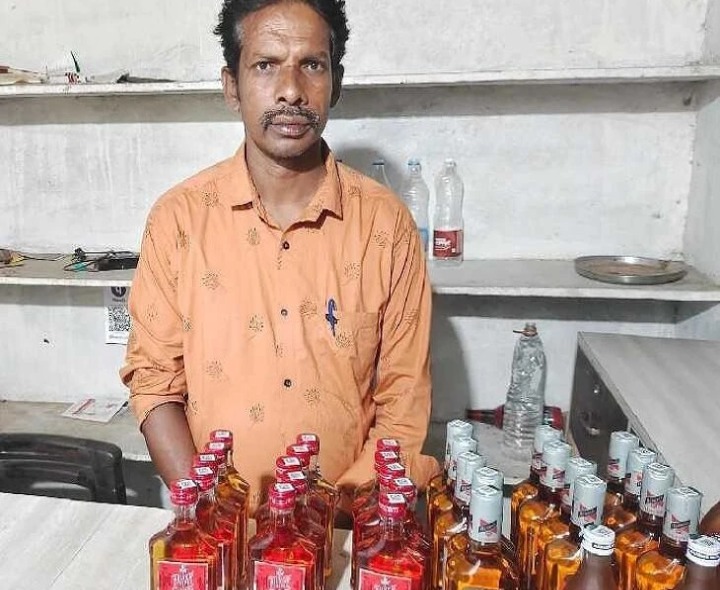 భీమిలిలో మద్యం బాటిల్స్ పట్టివేత