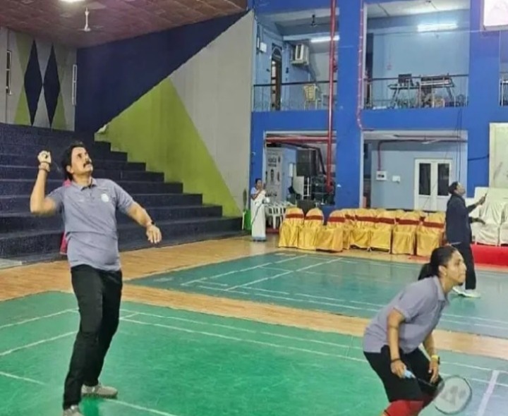 క్రీడోత్సవాల్లో ప్రతిభ చూపిన ఎమ్మెల్యే