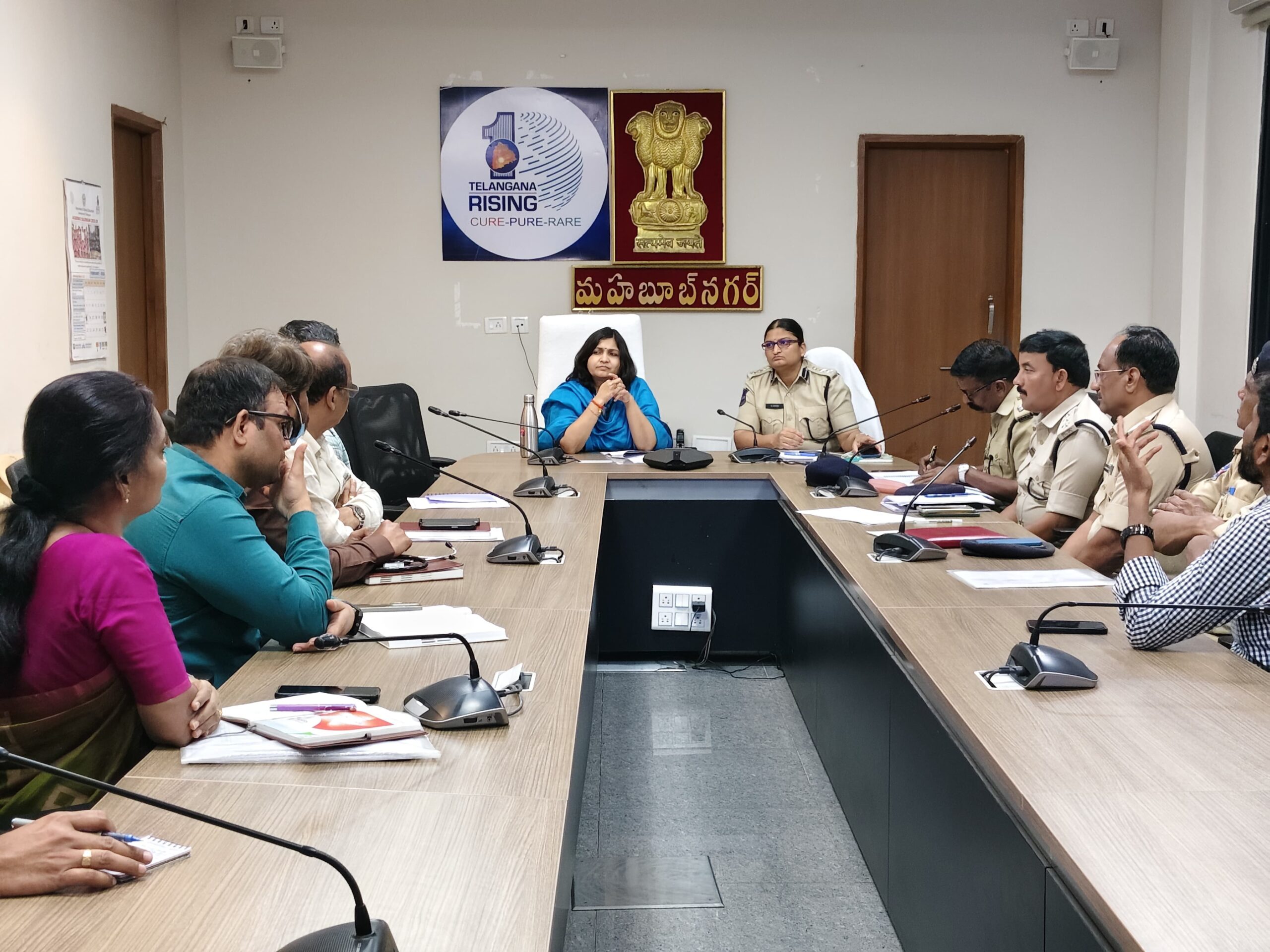 మాదకద్రవ్యాల రవాణాపై గట్టిగా నిఘా పెట్టాలి: కలెక్టర్