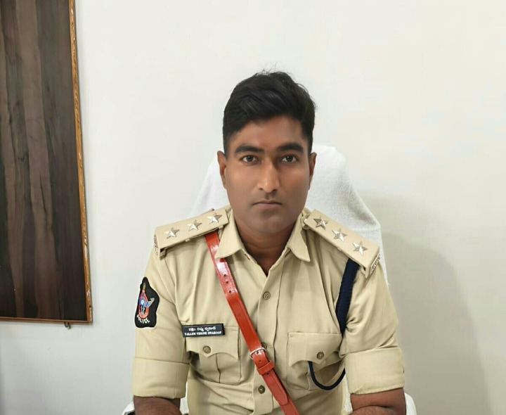 పరవాడ డీఎస్పీ విష్ణు స్వరూప్ బదిలీ