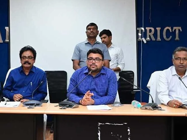 తాగునీటి ఎద్దడికి ముందస్తు చర్యలు చేపట్టాలి: కలెక్టర్