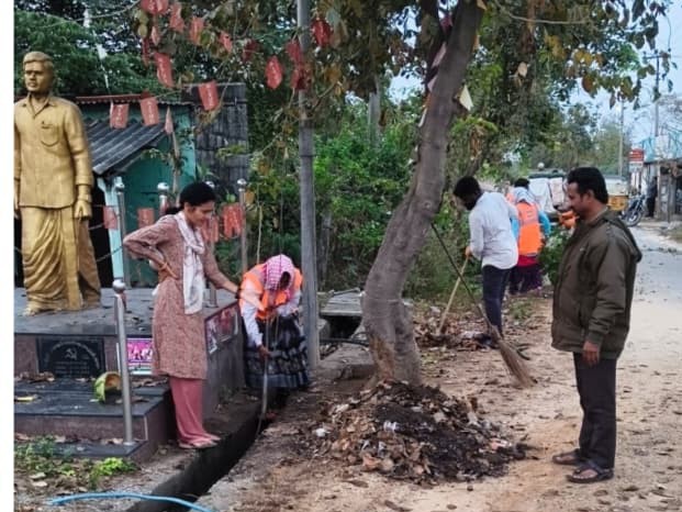 సమస్యను పరిష్కరించిన కౌన్సిలర్