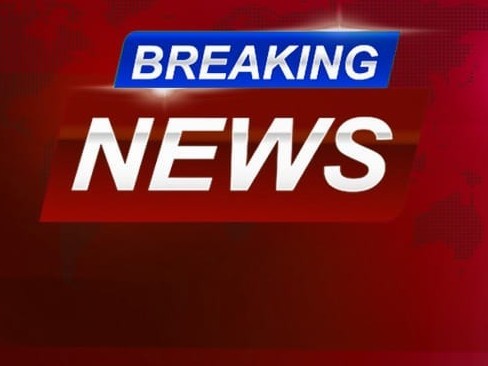 కత్తులు, కర్రలతో దాడులు.. ఎనిమిది మందికి గాయాలు