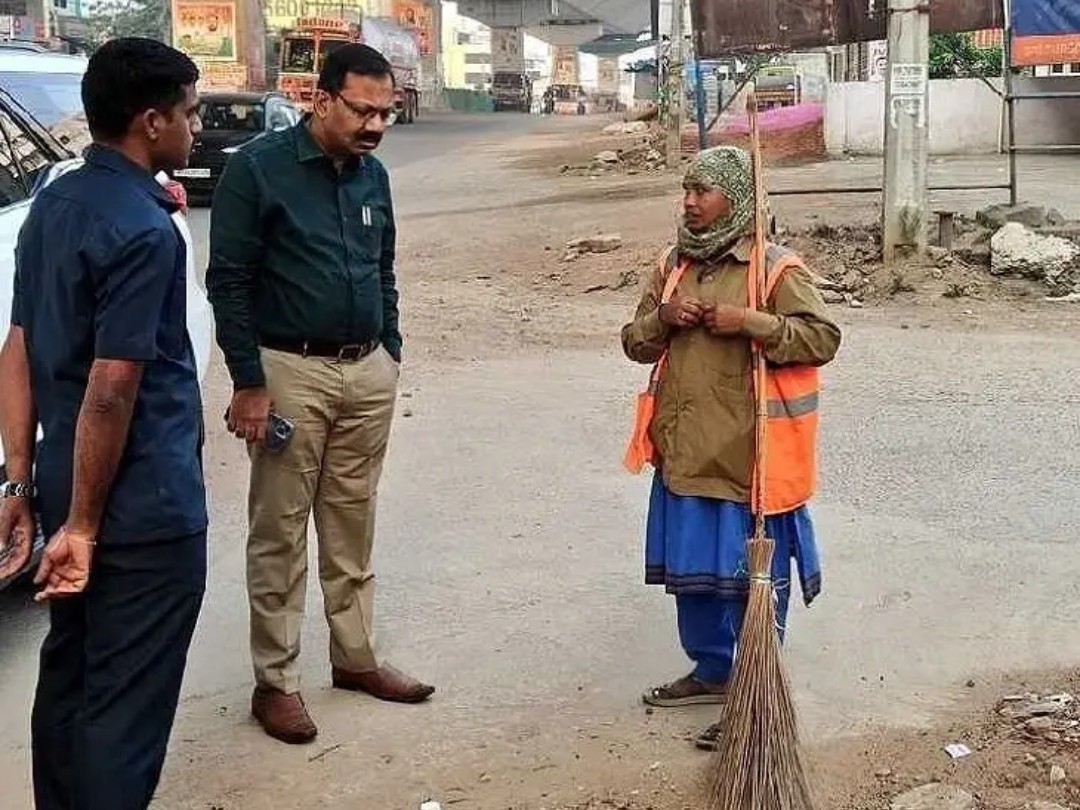 బొడుప్పల్‌లో MMC కమిషనర్ వినయ్ కృష్ణారెడ్డి