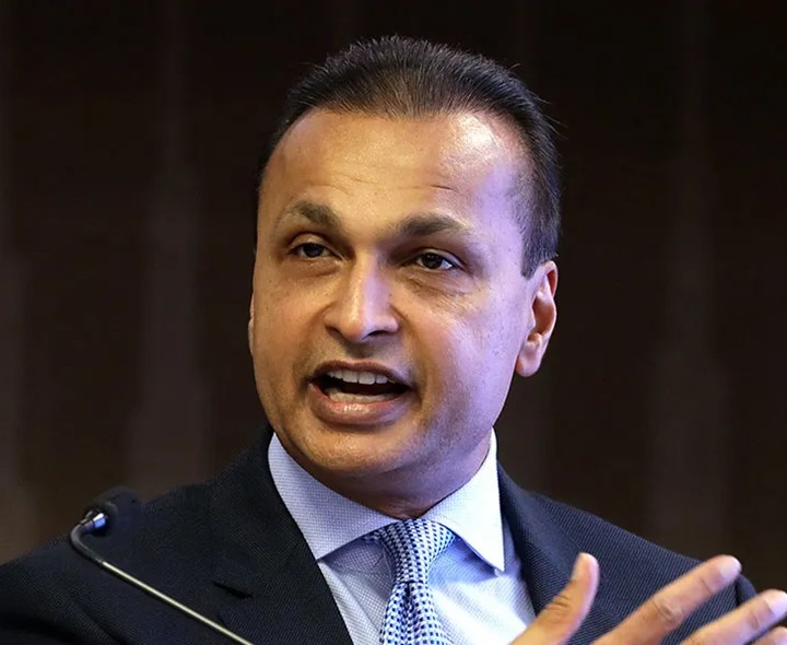 ఈడీ ఎదుట హాజరైన అనిల్ అంబానీ