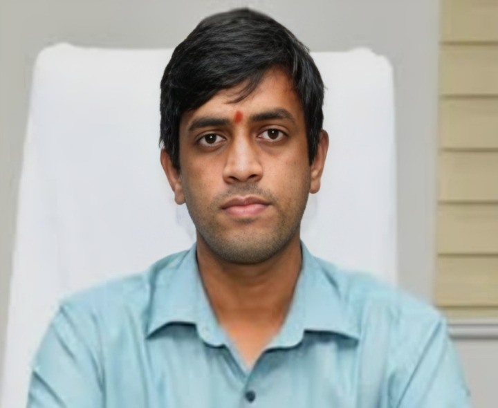 జిల్లా కలెక్టర్‌గా అనురాగ్ జయంతి