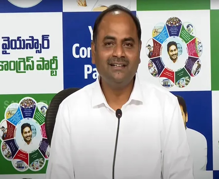 ‘చంద్రబాబు స్వార్థ రాజకీయం కోసం వెన్నుపోటు’