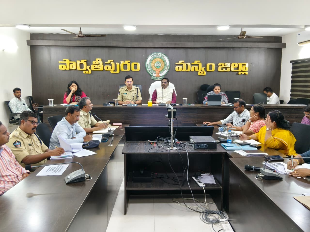 ‘బాల్య వివాహాలు చేస్తే జైలుకే’