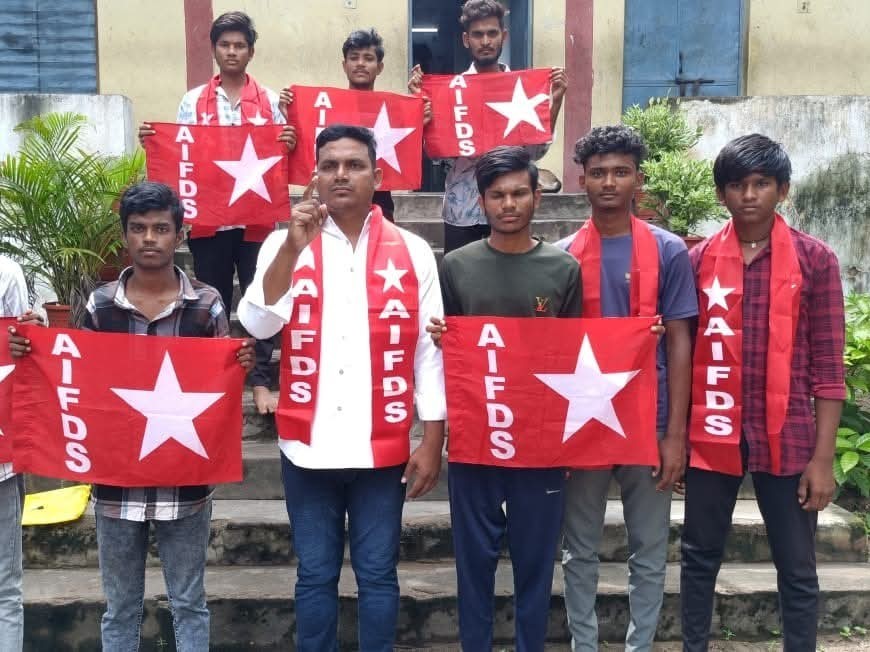 ‘ఇంజనీరింగ్ కళాశాలలా అప్‌గ్రేడ్ చేయాలి’