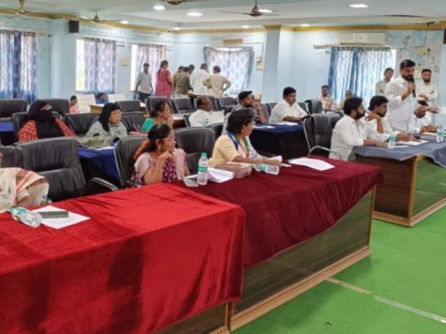 ఎట్టకేలకు ఆదోని పురపాలక సంఘం బడ్జెట్ ఆమోదం