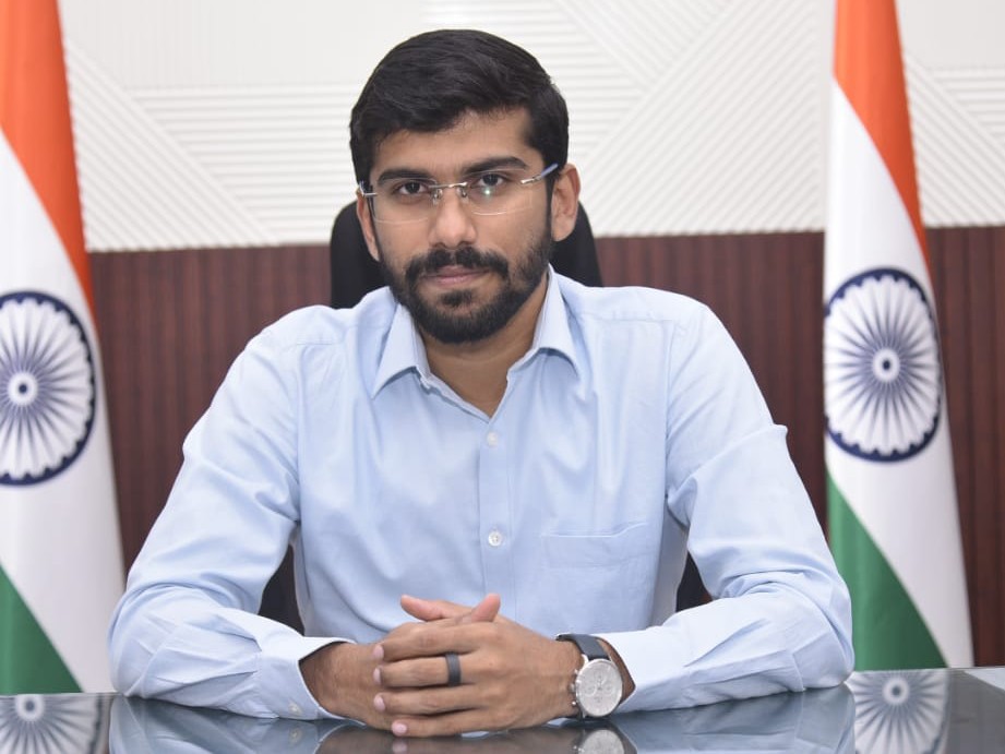 28నే ఎన్టీఆర్ భరోసా పింఛన్ల పంపిణీ: కలెక్టర్