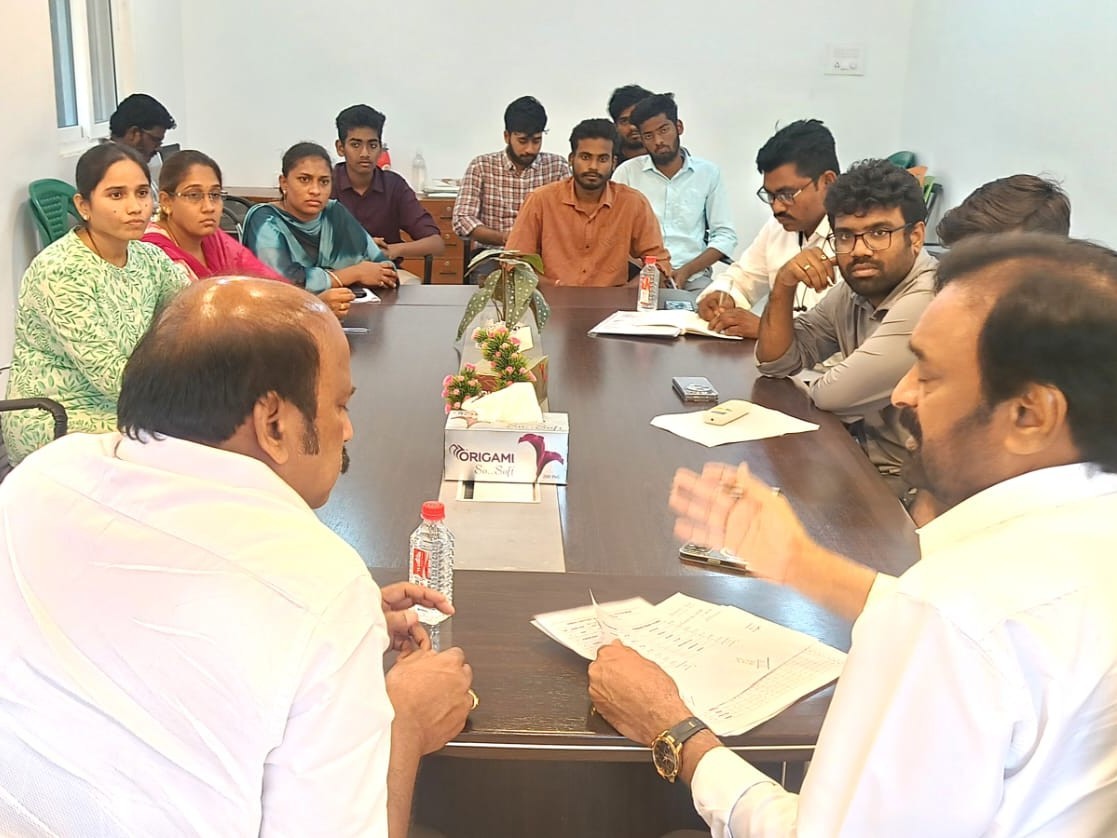 కష్టపడిన వారికి సముచిత స్థానం కల్పిస్తాం: మాజీ ఎమ్మెల్యే