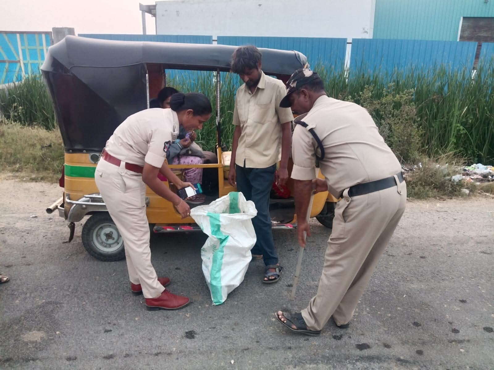 యద్దనపూడిలో కార్డన్ సెర్చ్ నిర్వహణ