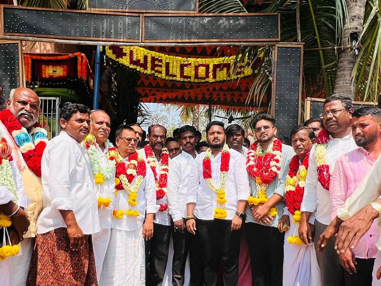 జంపాపురం జాతరలో భక్తి సందడి