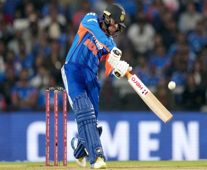 BREAKING: భారత్ విధ్వంసం.. భారీ స్కోర్