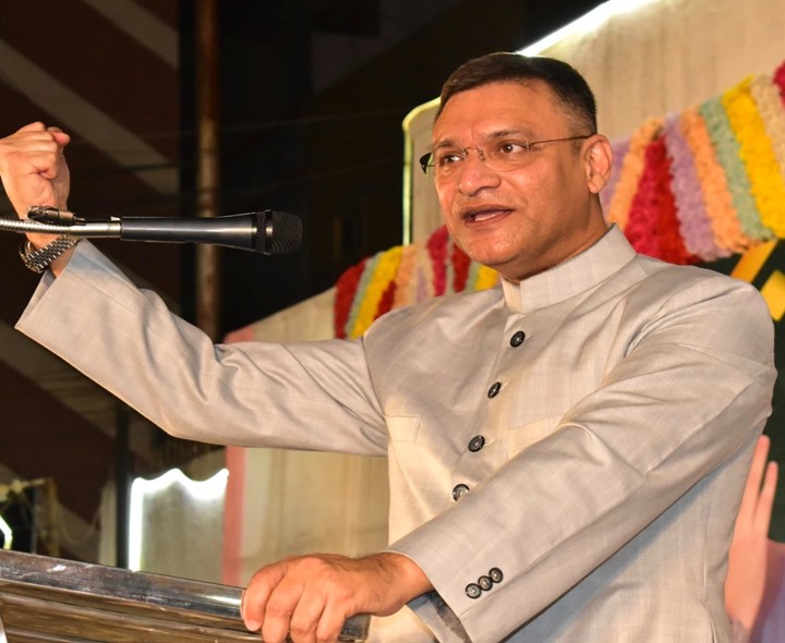 మత ఘర్షణలకు కాంగ్రెస్సే కారణం: MIM