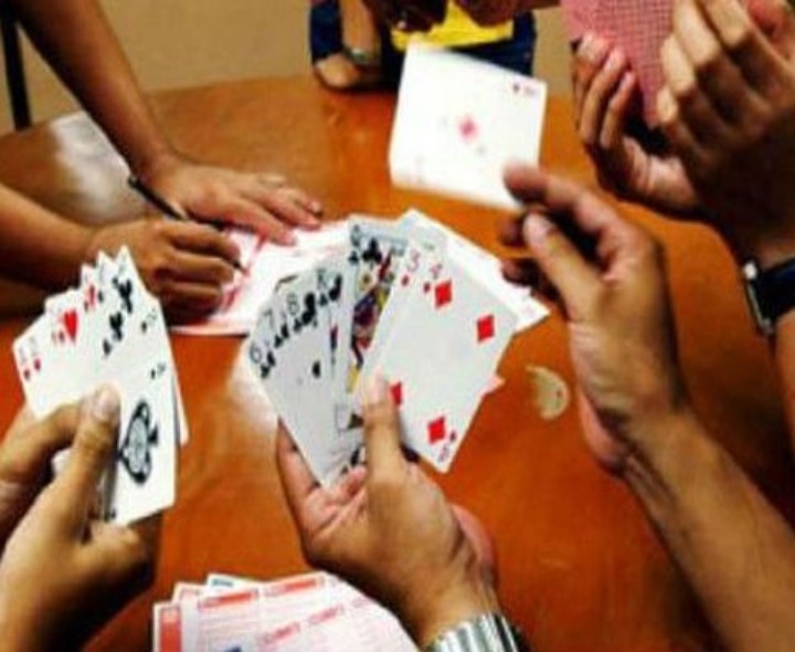 పేకాట శిబిరంపై దాడి. 20 మంది అరెస్ట్