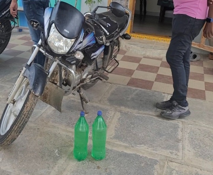 కల్లెడలో గుడుంబా విక్రయం.. మహిళ అరెస్టు