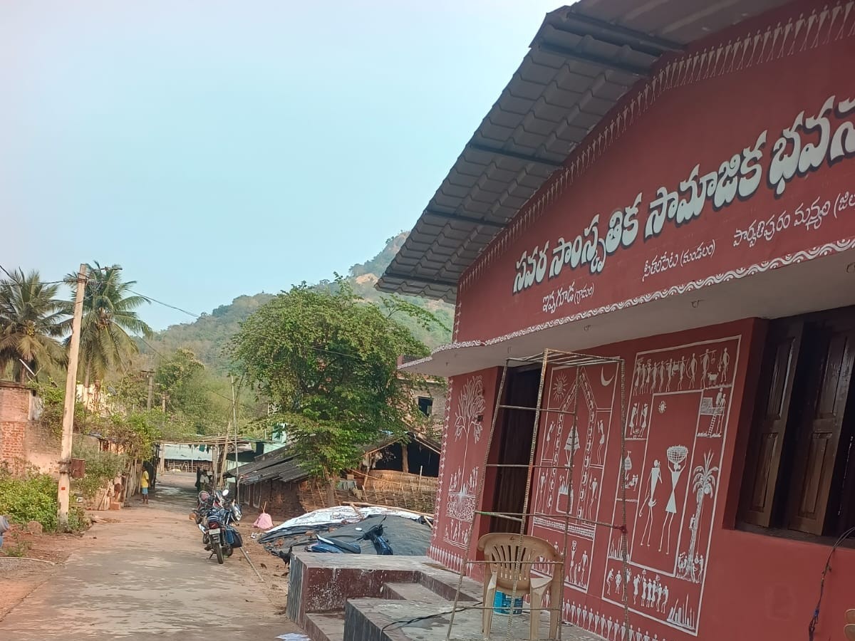 ప్రారంభోత్సవానికి భవనాలు సిద్ధం