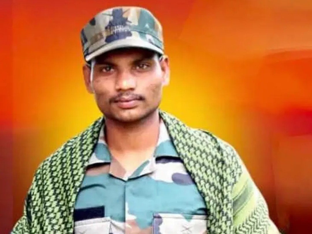 దాదాపూర్‌లో వీర జవాన్ విగ్రహావిష్కరణ