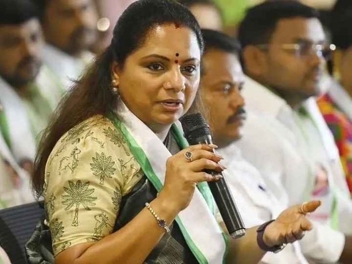 లిక్కర్ స్కామ్ కేసులో కవితకు క్లీన్‌చిట్