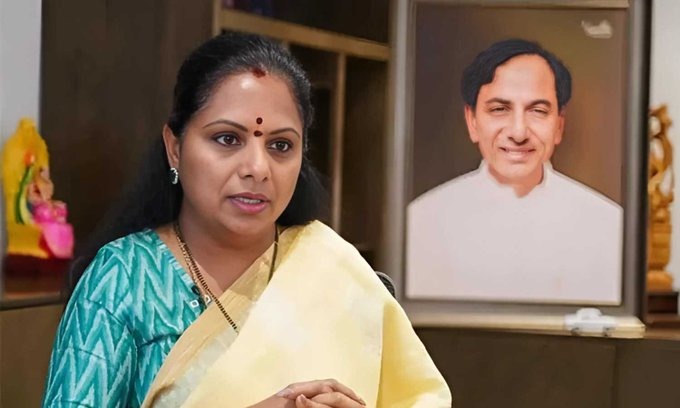 కేసీఆర్ టార్గెట్ చేయడానికే నాపై కేసు: కవిత