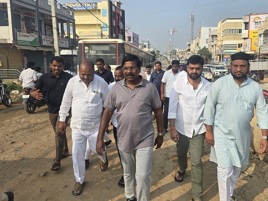 అచ్చంపేట పట్టణాన్ని ఆదర్శంగా తీర్చిదిద్దుతా: ఎమ్మెల్యే