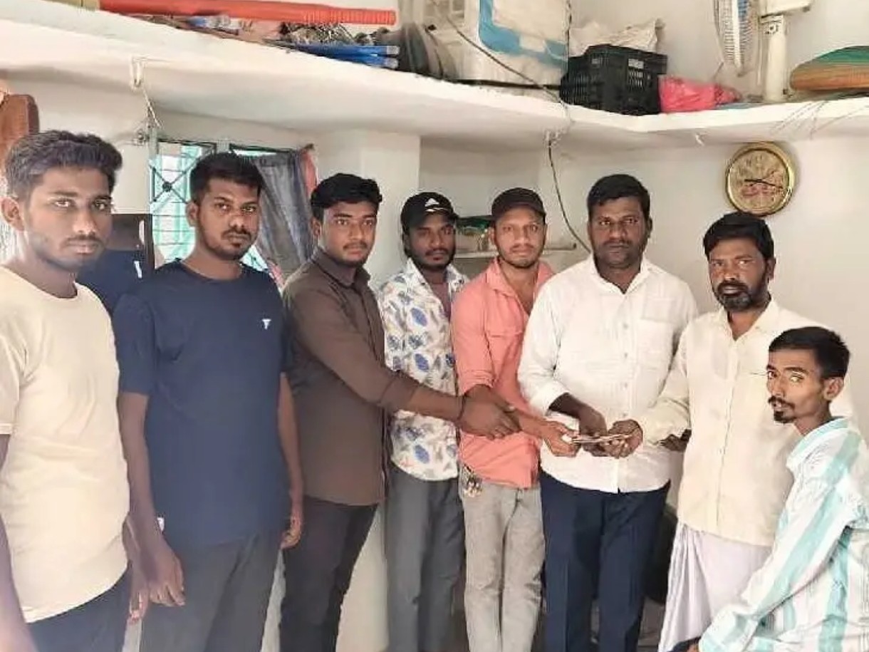 ఆపద సమయంలో అండగా నిలిచిన సభ్యులు