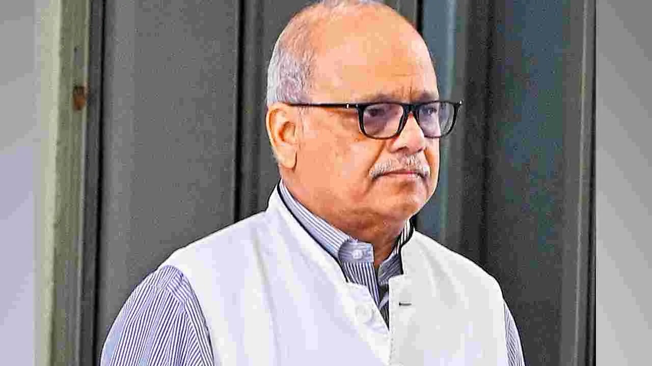 పీసీ ఘోష్ కమిషన్ నివేదికపై విచారణ