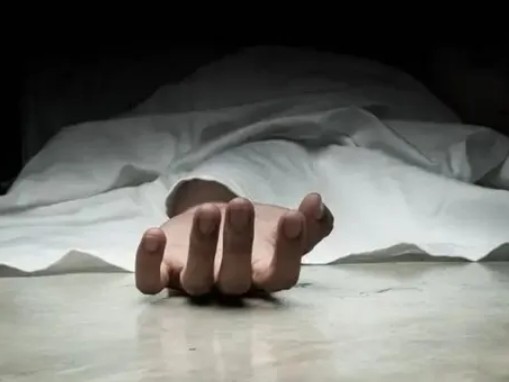 లోన్ యాప్ వేధింపులు.. ఆటో డ్రైవర్ ఆత్మహత్య