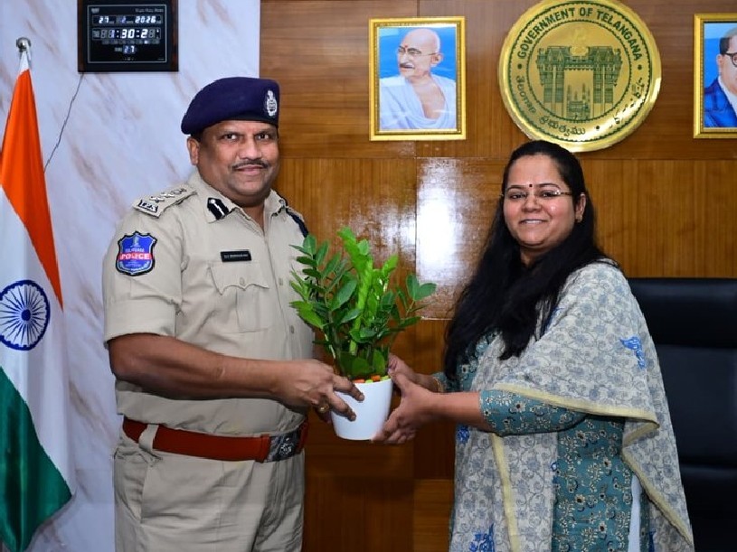 నూతన కలెక్టర్‌ను కలిసిన ఎస్పీ