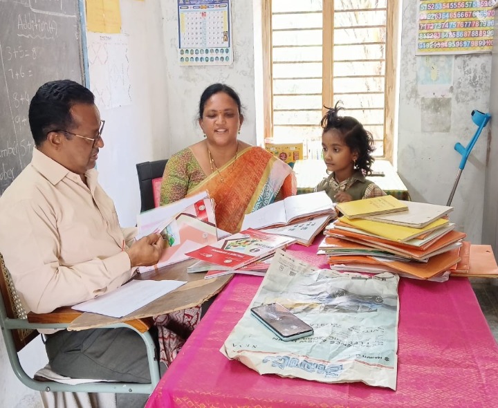 ‘మధ్యాహ్నం భోజనం లో మెనూ సక్రమంగా అమలు చేయాలి’