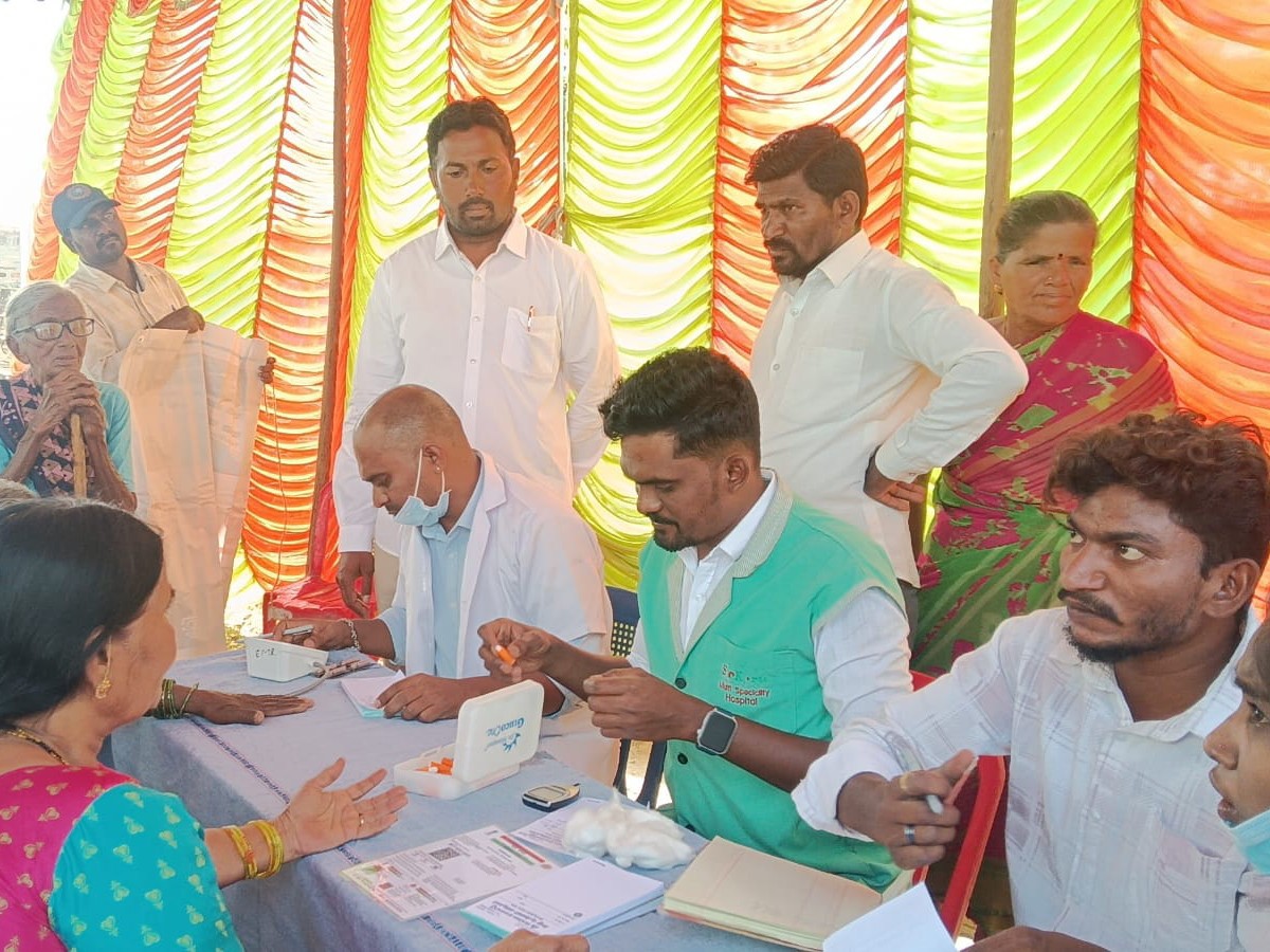 తుమ్మలచెరువులో ఉచిత వైద్య శిబిరం