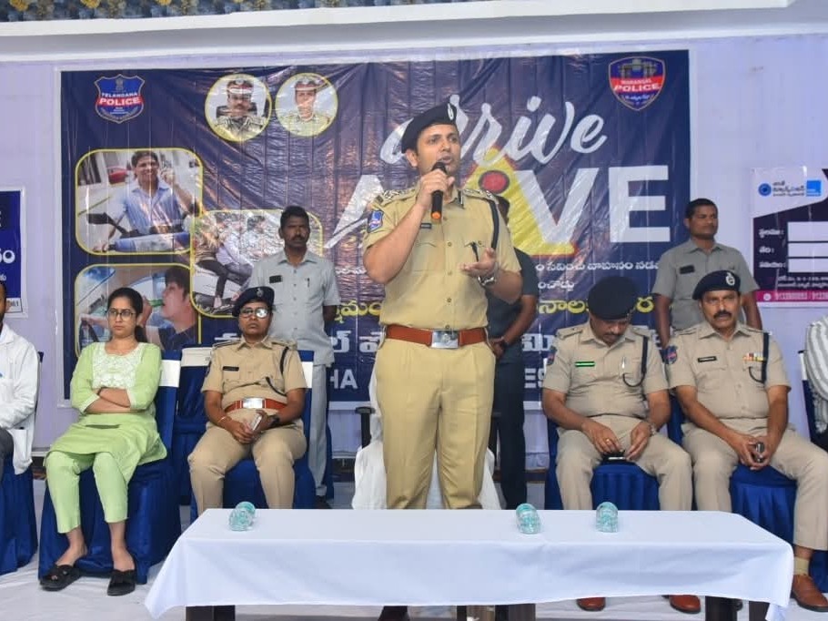 కంటి చూపు బాగుంటే ప్రమాదాలను తగ్గించగలం: CP