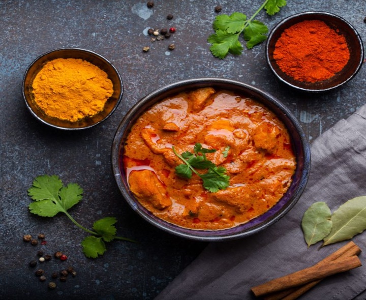 చికెన్ కోసం తమ్ముడిని చంపిన అన్న