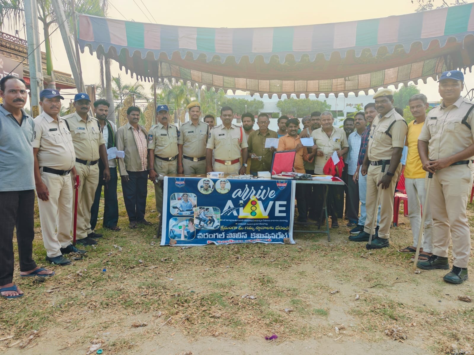 రోడ్డు భద్రతపై అవగాహన.. నేత్ర పరీక్షలు నిర్వహణ