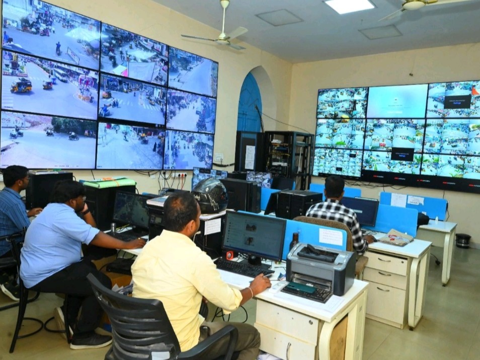 కర్నూలు నగరంలో సీసీ కెమెరాలతో నిఘా