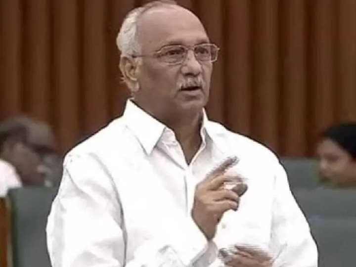 నూతన వంతెన నిర్మించాలి: MLA