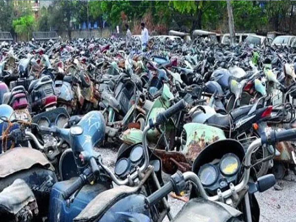 జిల్లాలో వాహనాల వేలం..!